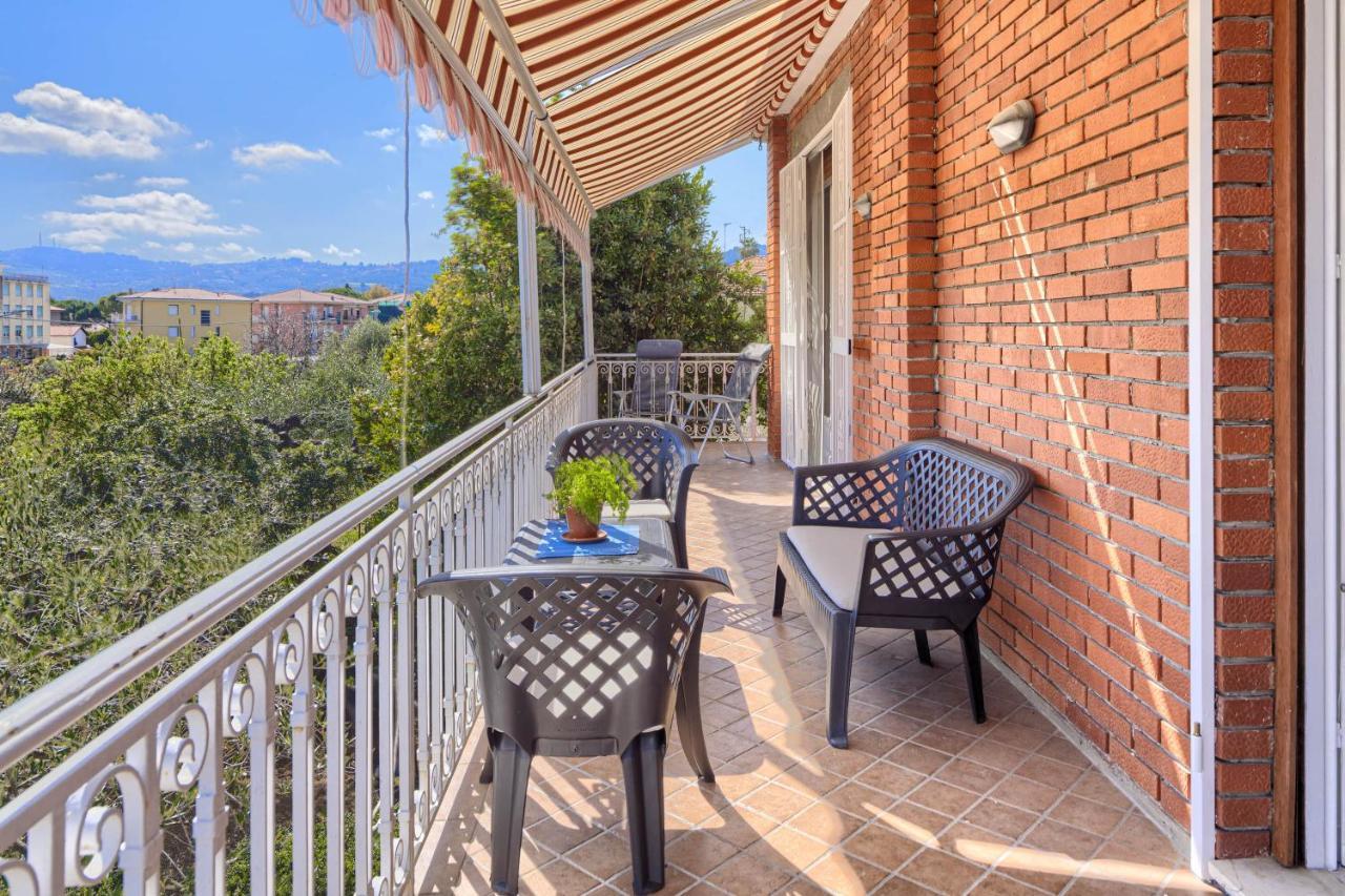 Villa La Rodina Diano Marina Dış mekan fotoğraf