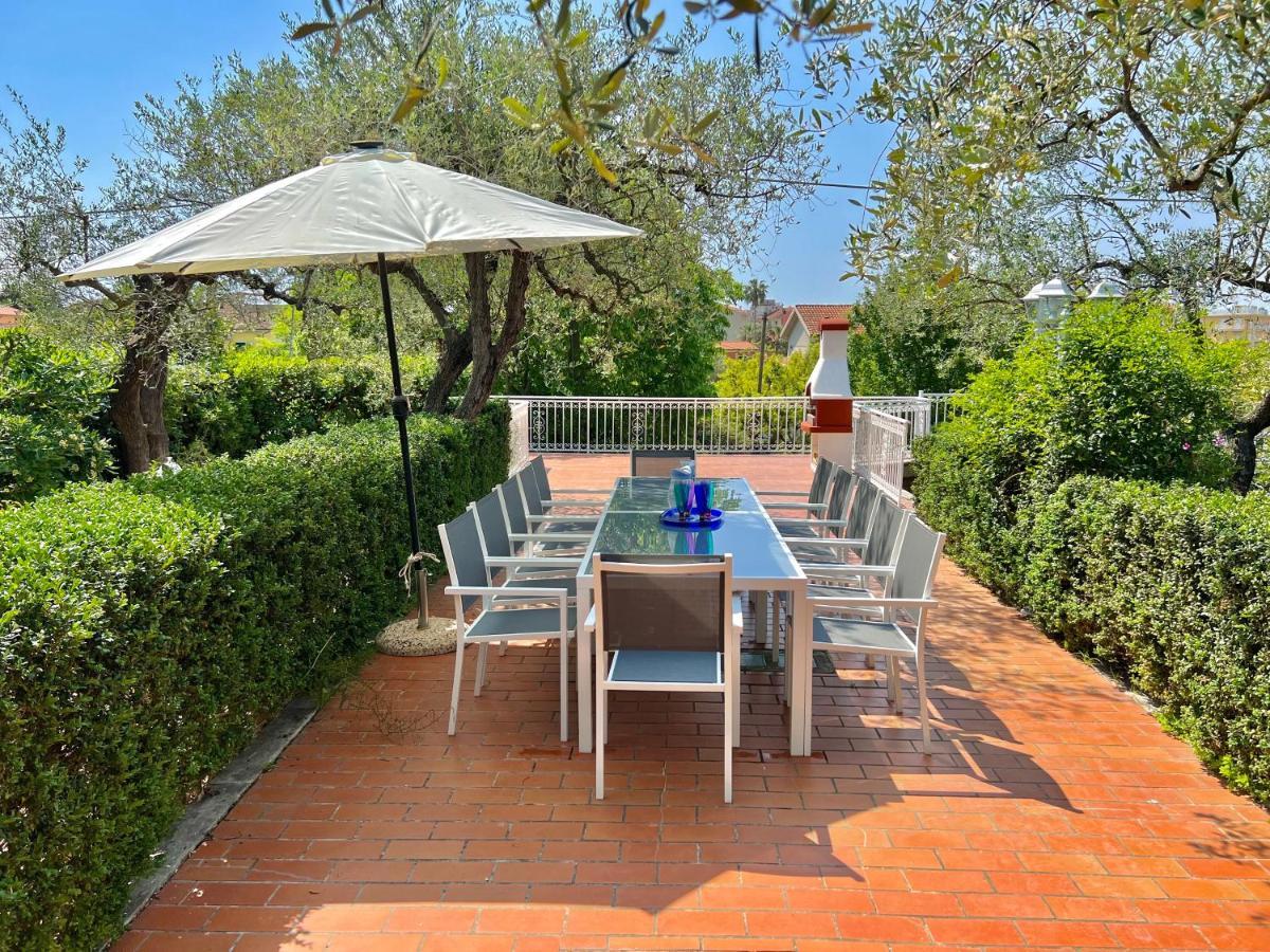 Villa La Rodina Diano Marina Dış mekan fotoğraf